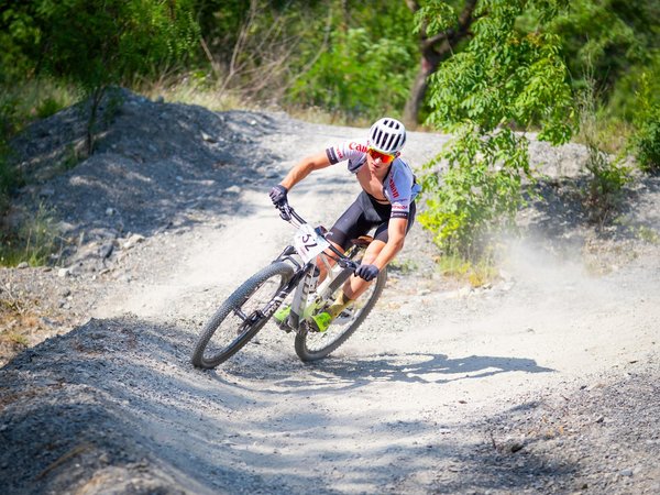 L'histoire fascinante des air jordan 22 rétro dévoilée : retenez les points essentiels